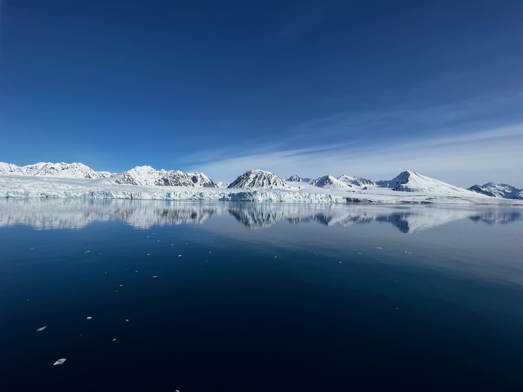 Journey in the Arctic, landscape, mountains