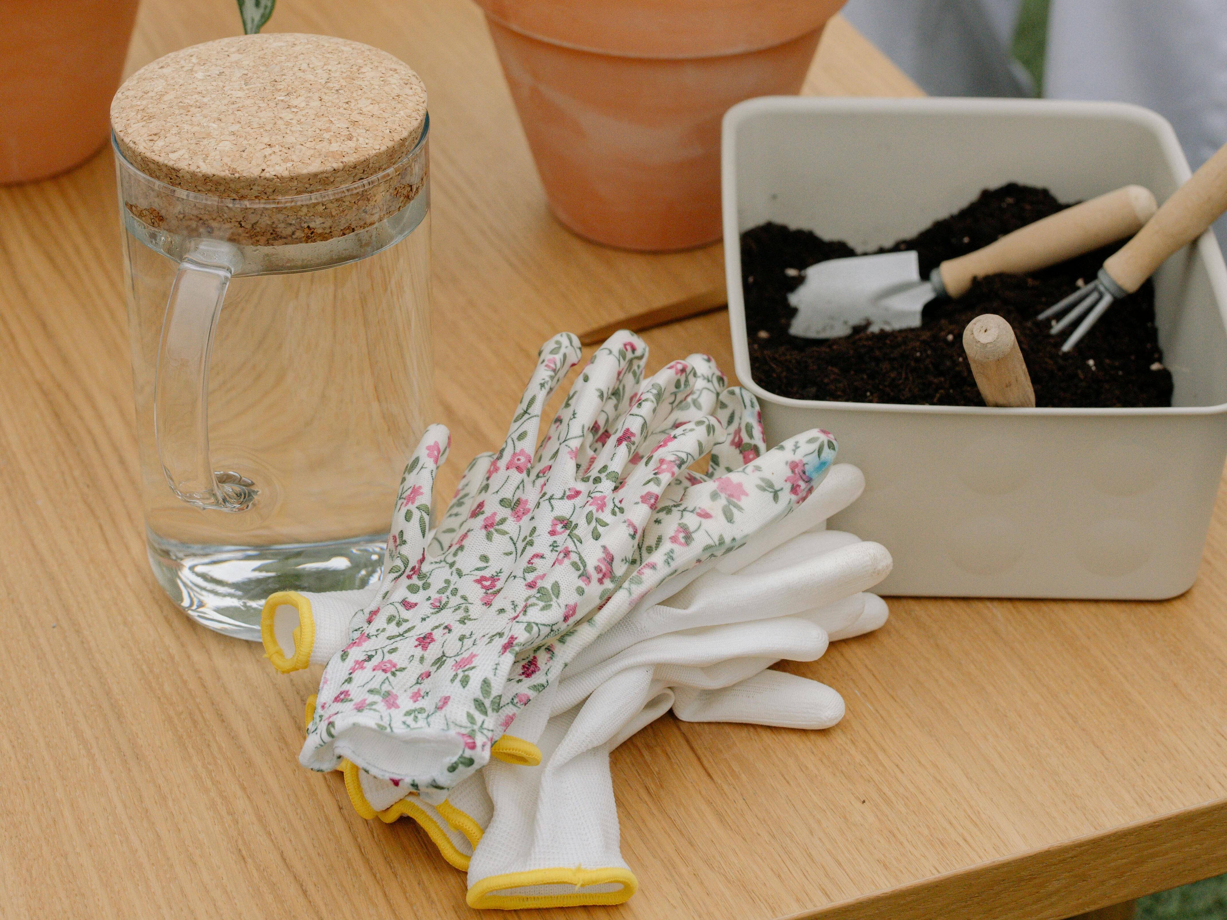 organize outdoor spaces